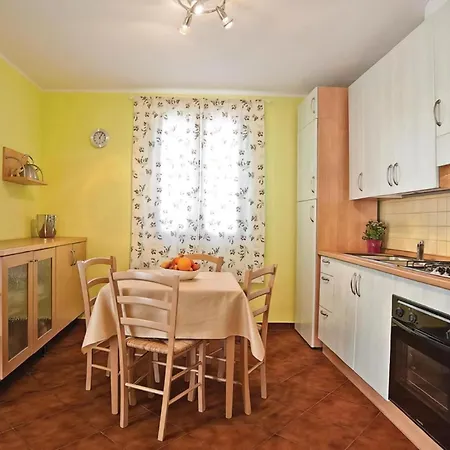Holiday home Marlena Mit Pool *